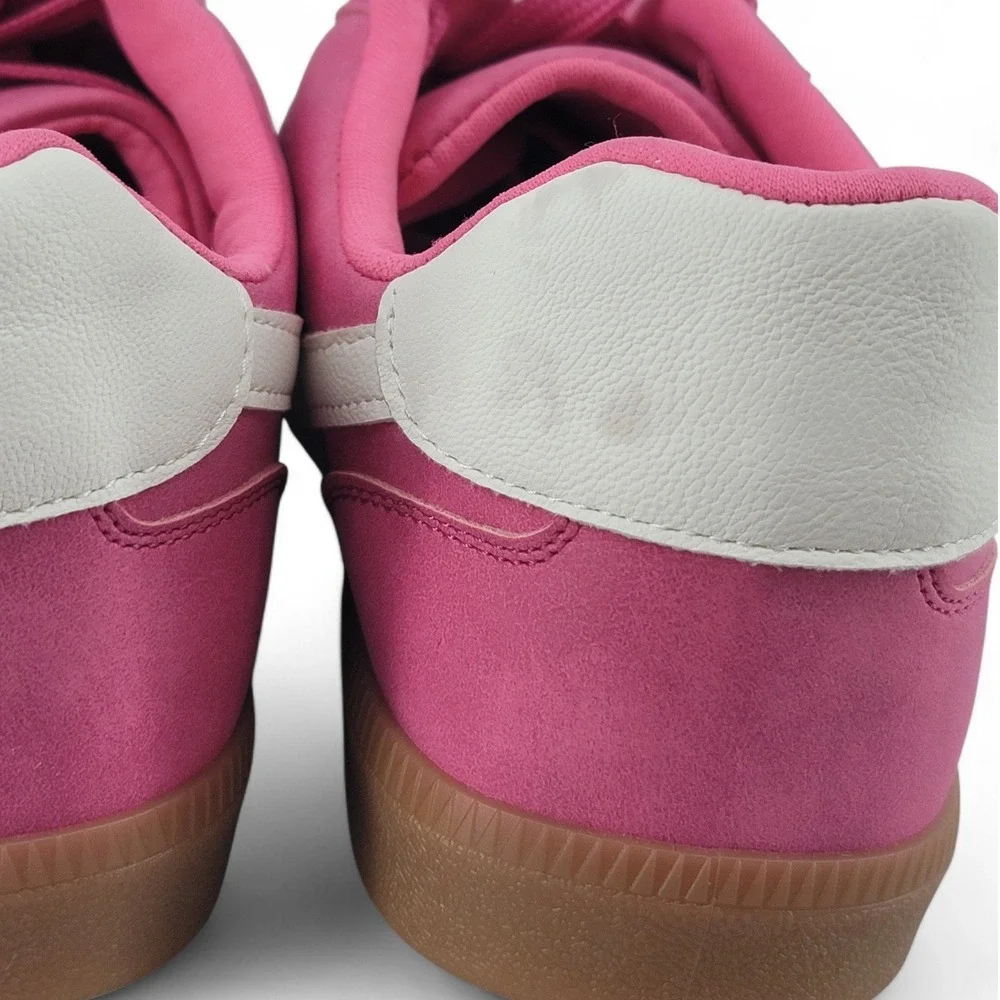 Dolce Vita Womens 7 Sneakers‎ Suede Pink White Gum Sole Casual Retro Low